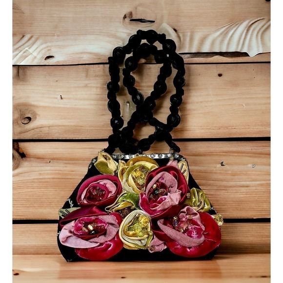 Vintage Mary Frances #1051 “Bed Of Roses” Shoulder Bag - Picture 1 of 11